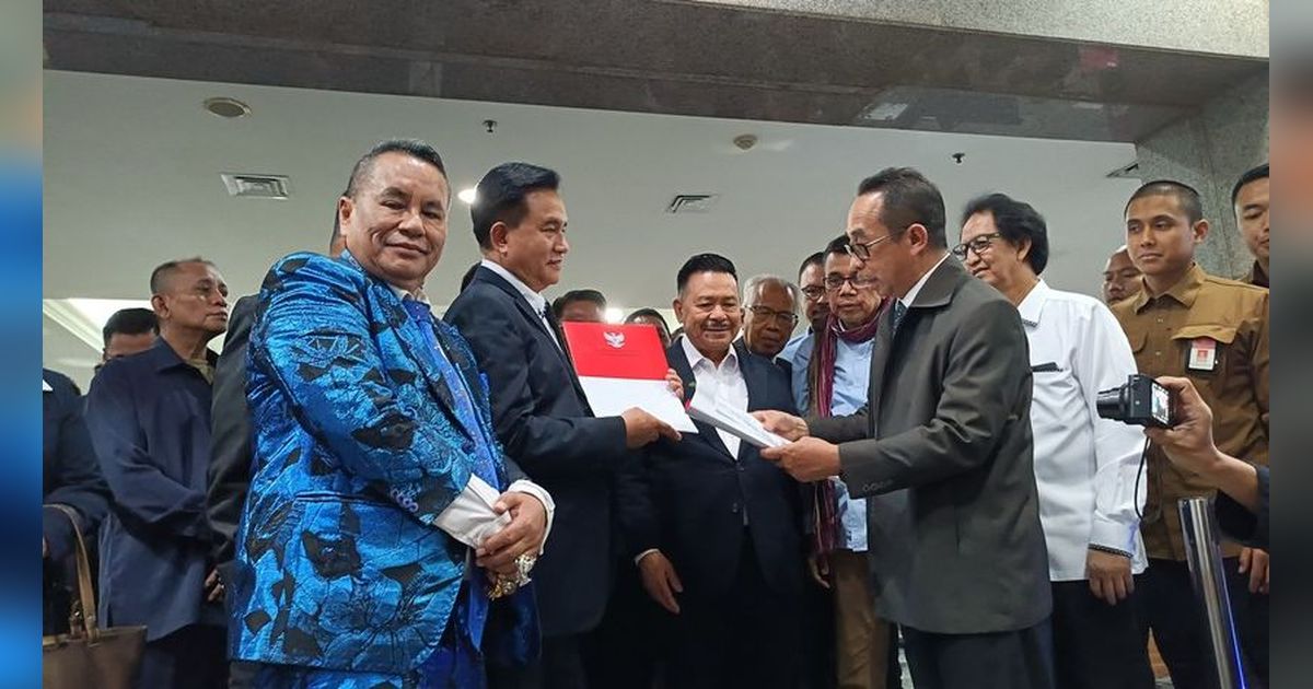 Prabowo-Gibran Resmi Daftar sebagai Pihak Terkait Sengketa Pilpres, Optimis Menang Lawan Kubu 01 dan 03