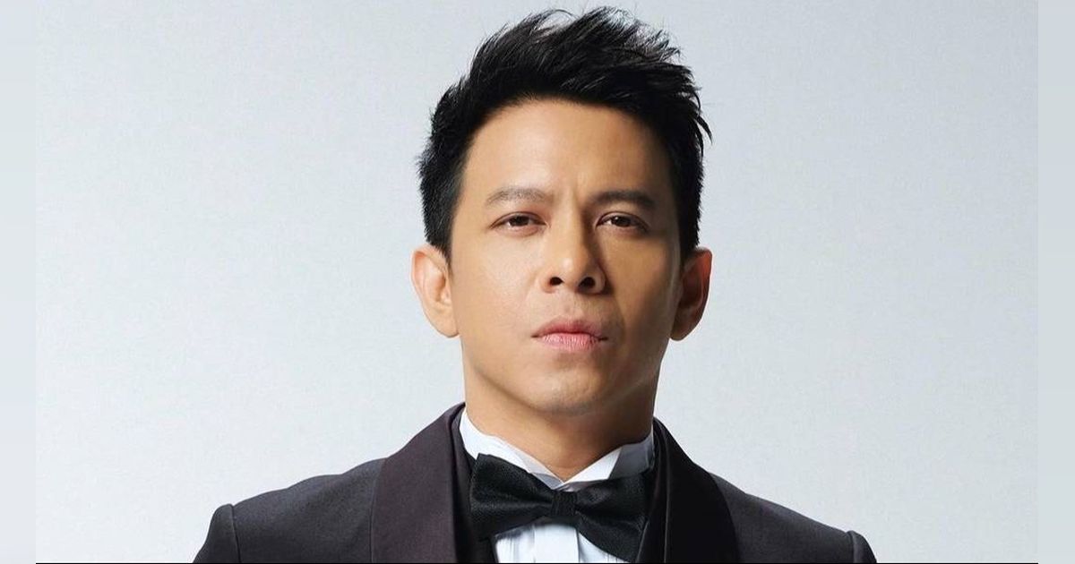 Ariel NOAH Pamer Potongan Rambut Baru, Netizen Dibikin Salfok sama Kerutan Wajah