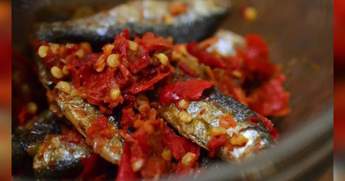 7 Resep Sambal Ikan Asin Enak dan Simple, Bikin Ketagihan