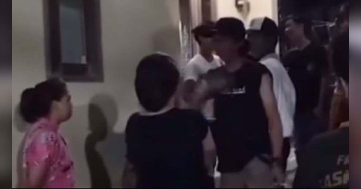 Viral, Warga Depok Nyaris Baku Hantam Gegara Selisih Paham Soal Bangunkan Sahur