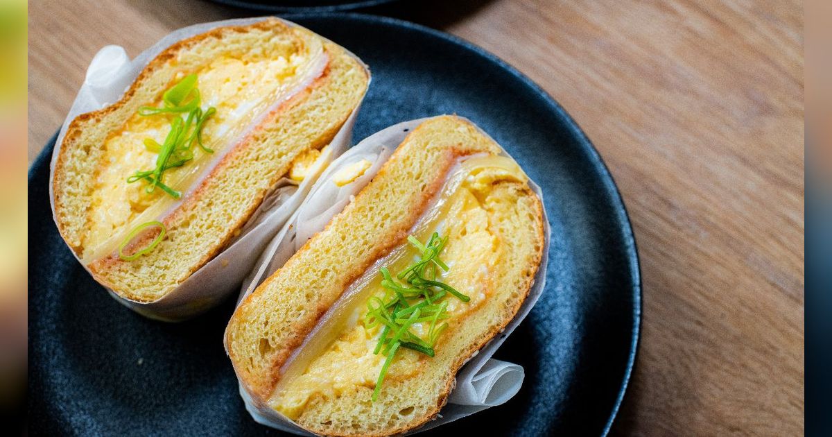 Bikin Egg Sando, Menu Sahur 'Sat Set' Tinggi Protein