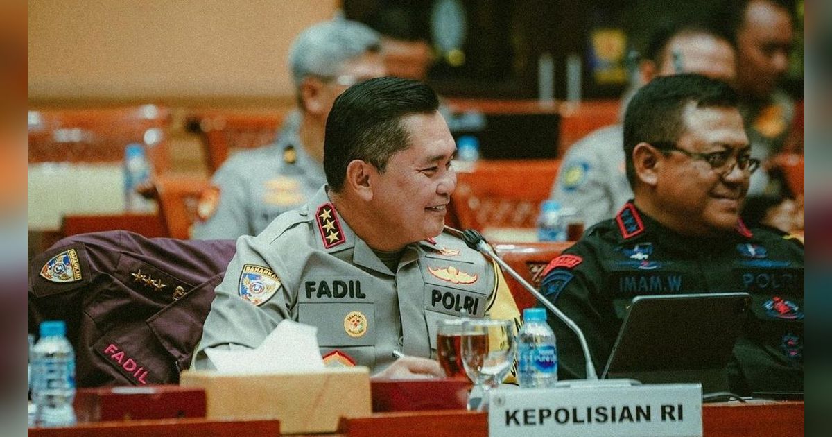 Perintah Langsung Komjen Fadil ke Bhabinkamtibmas: Anakmu Mau Masuk Polisi, Lapor Sama Kapolres!