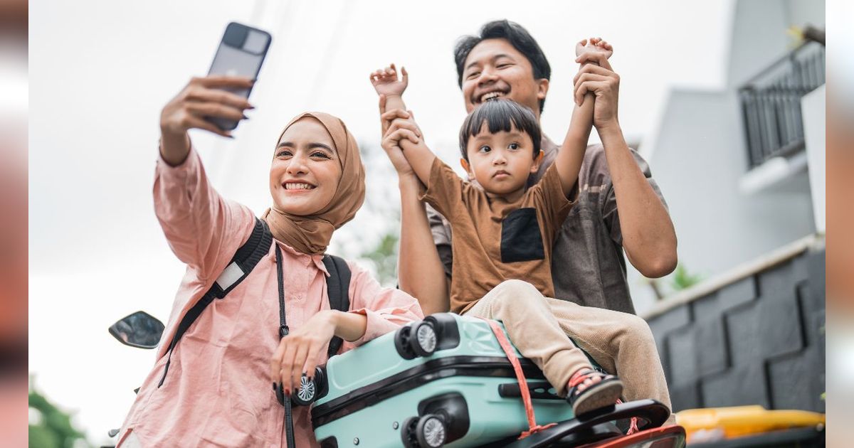 Siapkan Tubuh Biar Fit Saat Mudik, Cek Kesehatan dan Konsumsi Vitamin