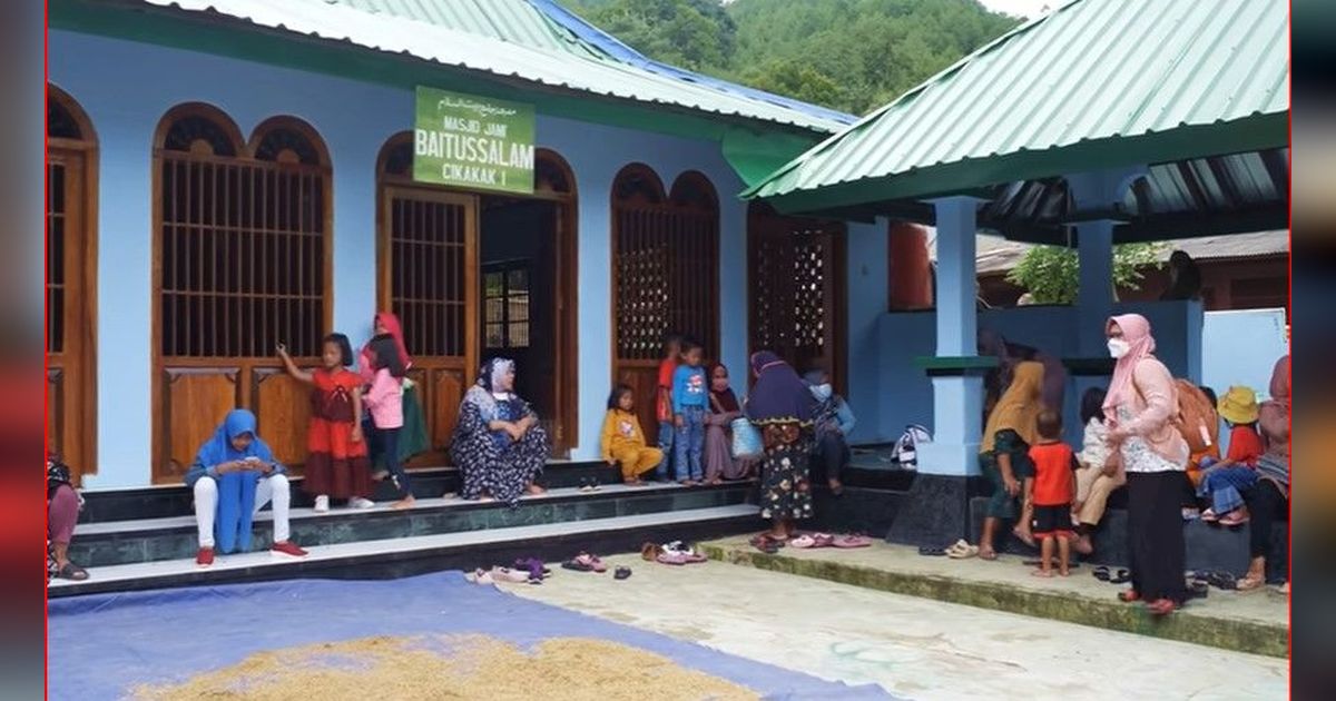 Lestarikan Budaya Leluhur, Masjid Tua di Banyumas Ini Ternyata Punya Tradisi Unik saat Ramadan