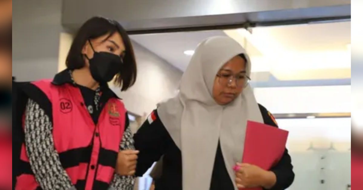 Beda dari Foto di Medsos, Netizen +62 Sampai Ragukan Sosok Asli Helena Lim Saat Penangkapan