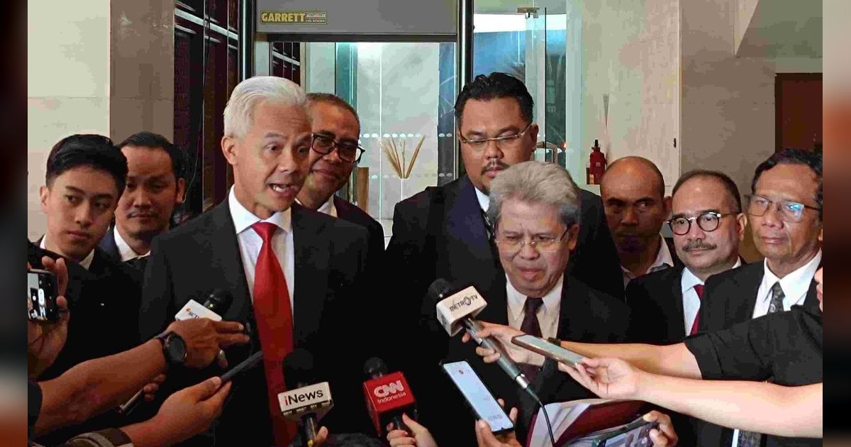 Sidang Perdana PHPU: Tim Hukum Ganjar-Mahfud Nilai Paslon 02 Seharusnya Tak Mendapat Suara