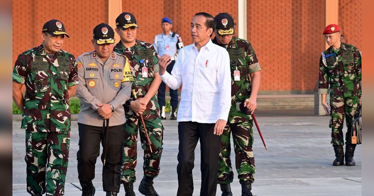 VIDEO: Ekspresi Jokowi Nobar Indonesia Menang 3-0 Lawan Vietnam, Kegirangan Sampai Angkat Jari Tiga