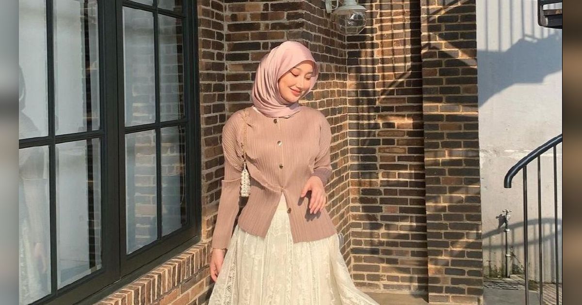 Tampil Lebih Fresh di Hari Raya dengan Outfit Touch of Pink
