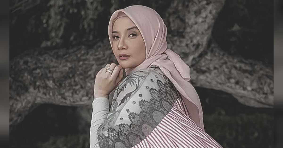 Cara Memilih Hijab Polycotton Terbaik untuk Lebaran, Jangan Sampai Menyesal Beli