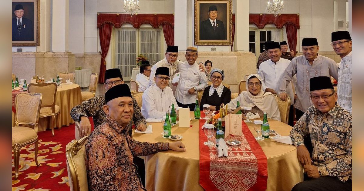 Menkominfo Tegaskan Jokowi dan Prabowo Solid, Ini yang Dibahas saat Duduk Satu Meja Bukber Bareng Menteri di Istana