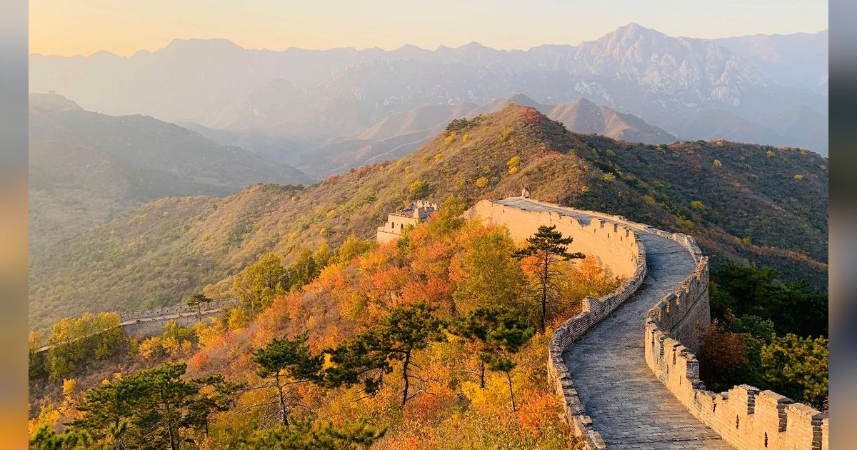 Tembok Besar China Pernah Ditulis di Buku Pelajaran Terlihat Indah dari Luar Angkasa, Benarkah?