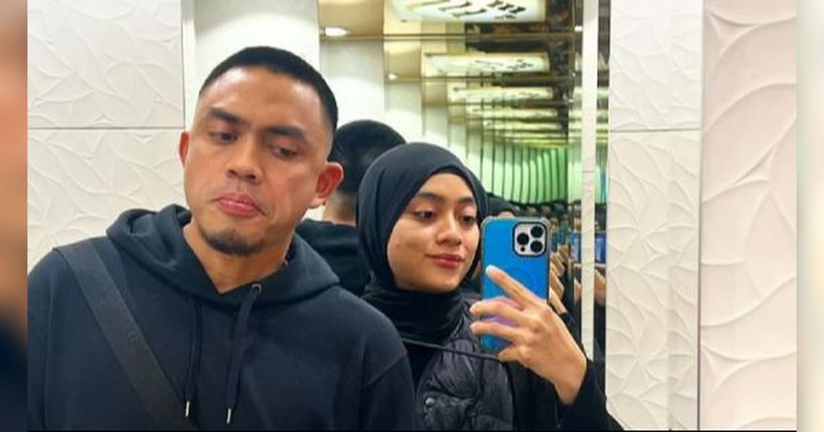 Bikin Ngakak,  Ayudia Bing Slamet dan Dito Parodikan Bukber Alumni SMA