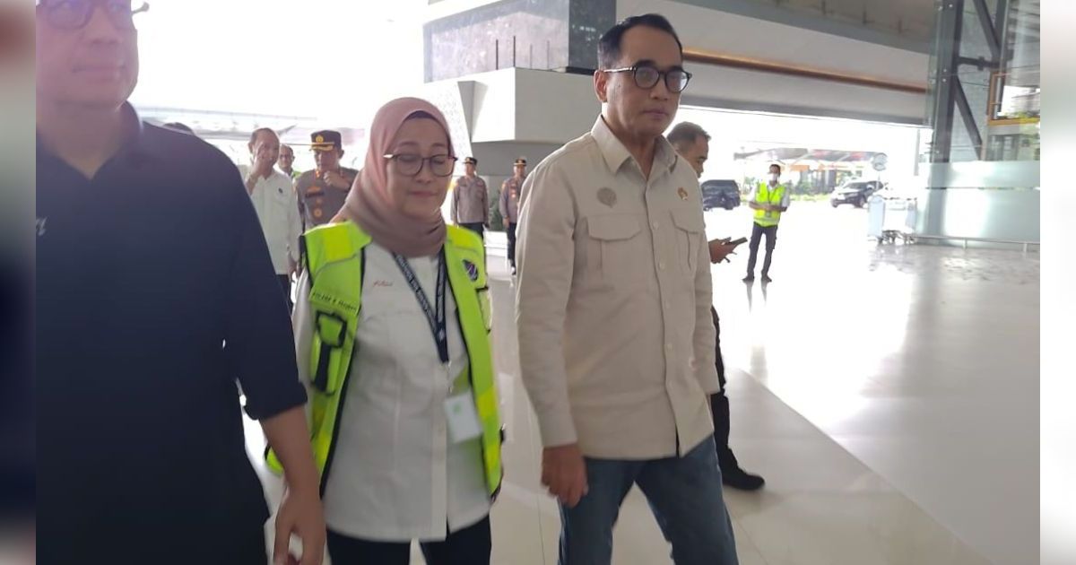 Menhub Budi Larang Maskapai Naikkan Tarif Lewati Batas Atas di Musim Mudik