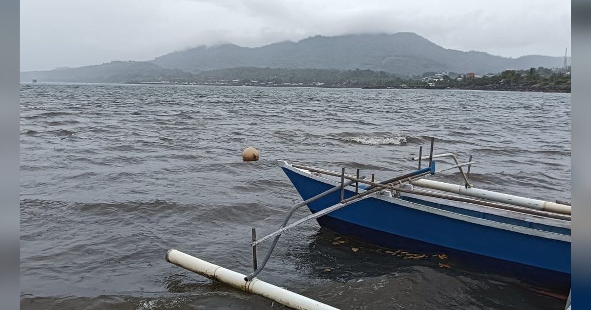 Gelombang Tinggi Berpotensi Terjadi di Laut Selatan Banten Malam Ini