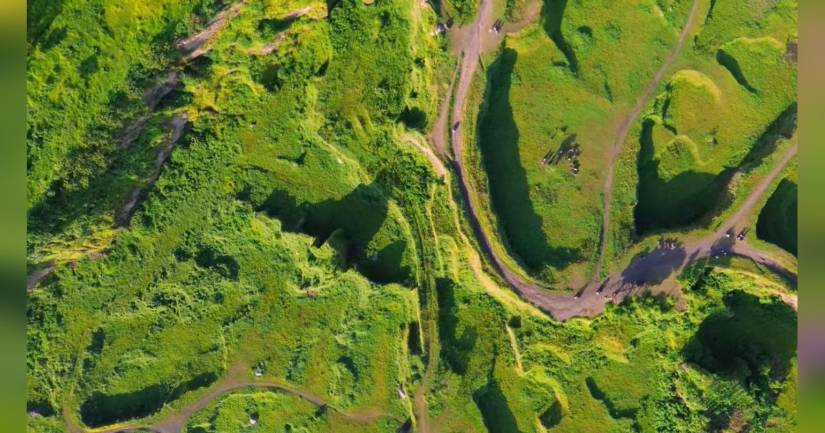 Bekas Tambang Pasir di Pasuruan Ini Disulap Jadi Destinasi yang Eksotis, Bentuknya Mirip Labirin