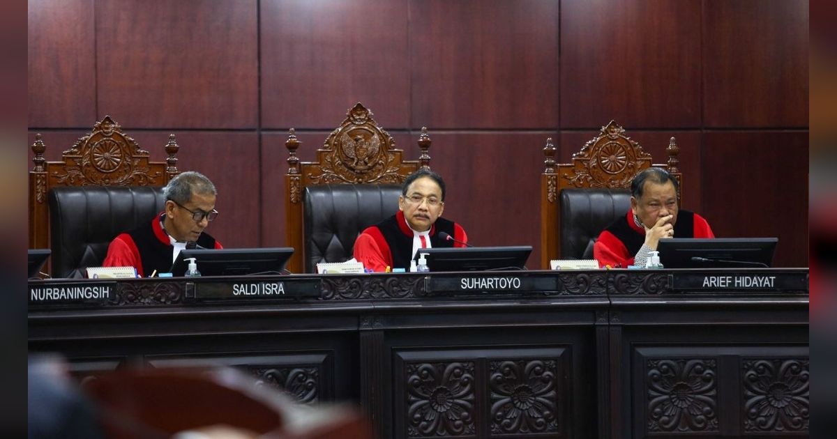 Hakim MK Sindir Saksi Kubu AMIN Minta Didahulukan: Sudah Terlambat, Minta Cepat Pula