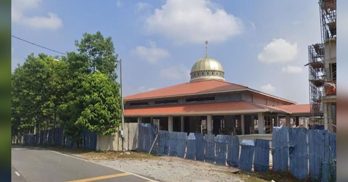 Masjid Azan Maghrib 4 Menit Lebih Awal, Takmir Mohon Maaf dan Warga Diminta Bayar Puasa di Lain Hari