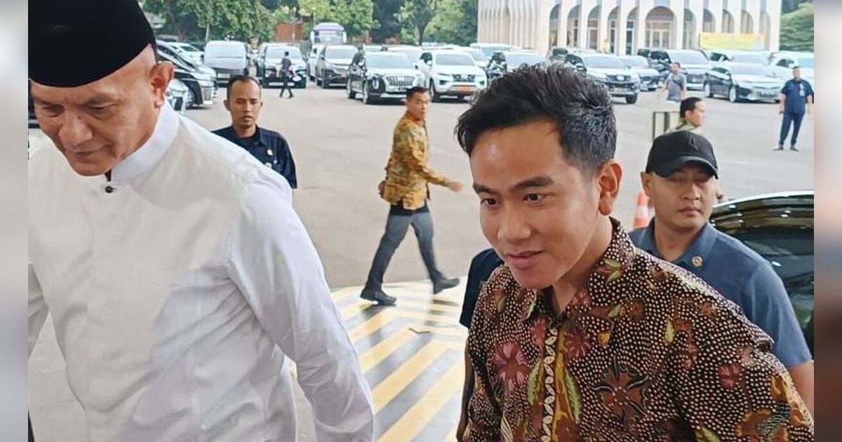 Jawaban Menohok Gibran Usai Disamakan dengan Sopir Truk Kecelakaan di GT Halim oleh Hasto Sekjen PDIP