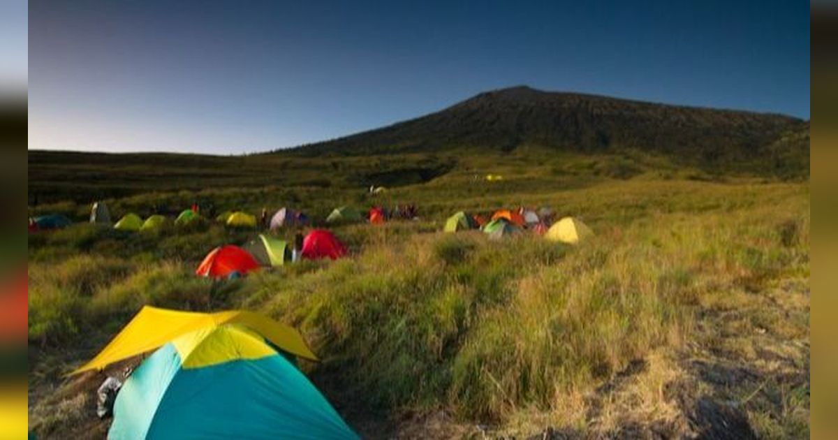 Setelah Lama Ditutup, Jalur Pendakian Gunung Rinjani Kembali Dibuka