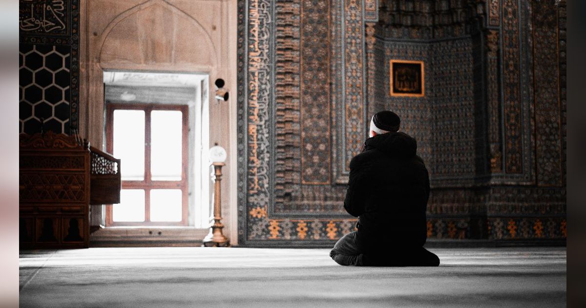 Bisakah Meraih Pahala Malam Lailatul Qadar Hanya dengan Begadang? Begini Penjelasan Quraish Shihab