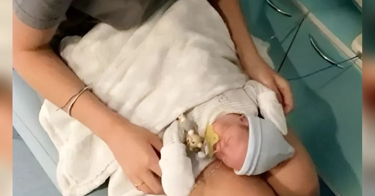 Keajaiban, Seorang Ibu Lahirkan Anak Kembar dengan Jarak 22 Hari