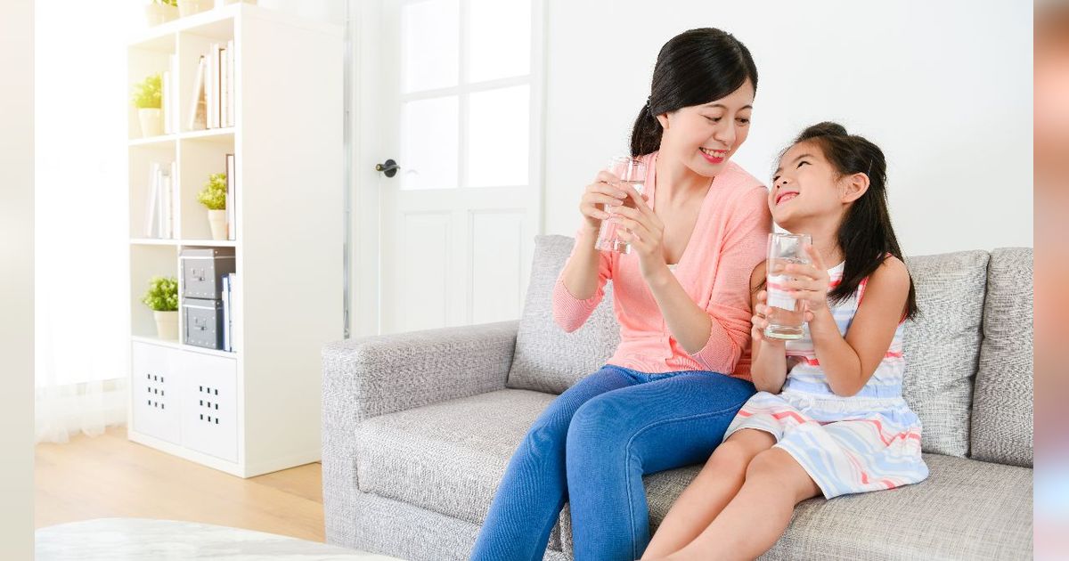 Ibu dan Anak Bisa Penuhi Kebutuhan Air Minum Berkualitas Saat Mudik dengan Mengunjungi Posko OPOR