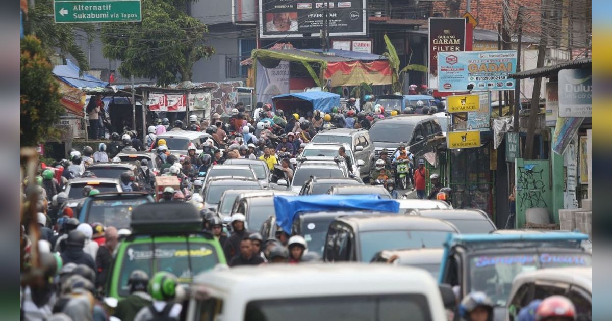 Mau Liburan ke Puncak, Simak Dulu Arus Lalu Lintas dan Jam One Way agar Tak Terjebak Macet