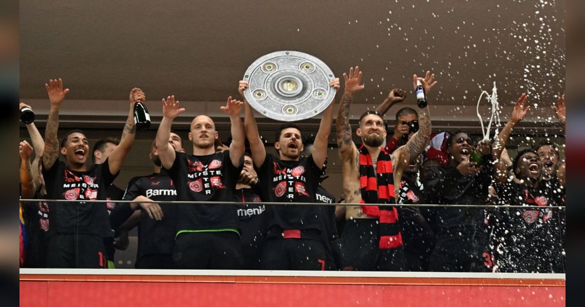 FOTO: Belum Pernah Kalah, Bayer Leverkusen Raih Gelar Juara Bundesliga Pertama Kalinya