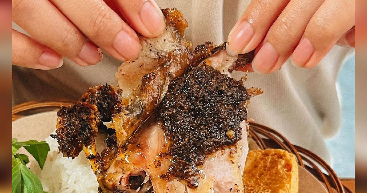 Cara Bikin Ayam Bumbu Ireng Khas Madura yang Gurih dan Wangi