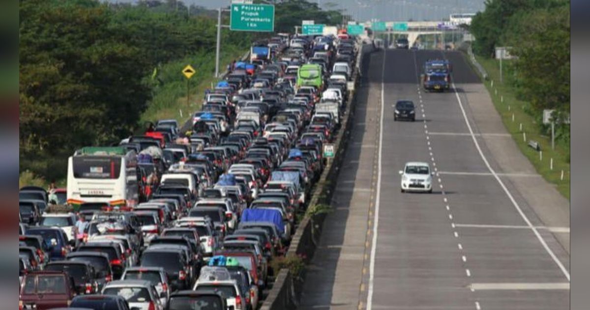 Strategi Polri Cegah Macet Panjang Saat Puncak Arus Balik Malam Ini