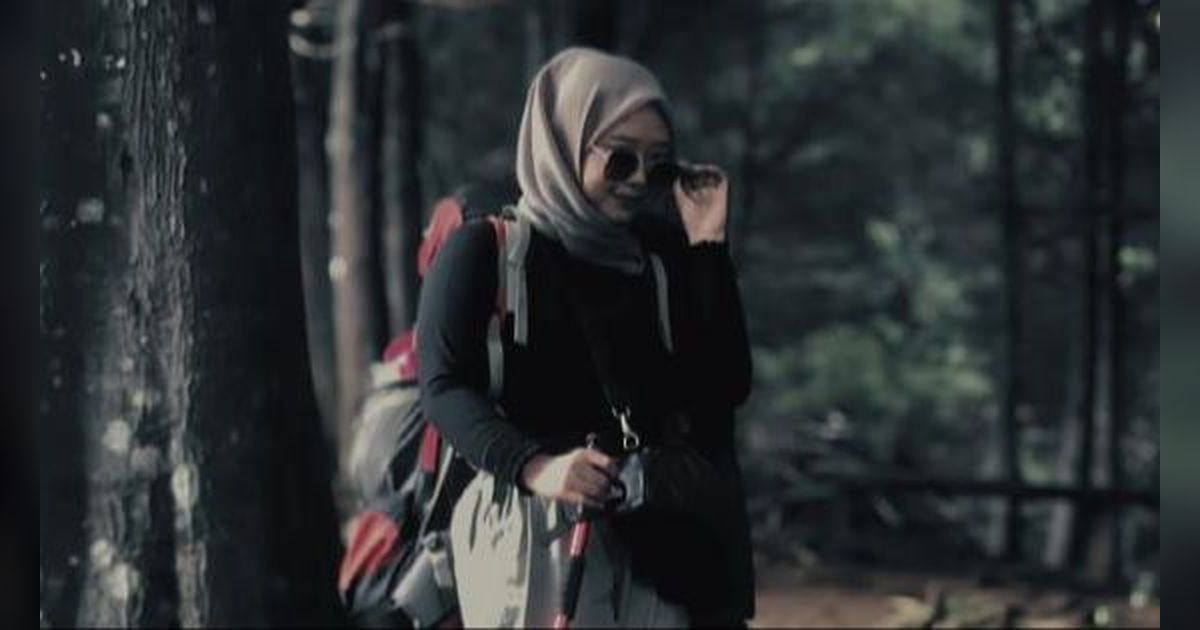 Cara Move On Brutal Cewek Pacaran 14 Tahun Cuma Berakhir Putus: 3 Bulan Jomblo, Puluhan Gunung Sudah Didaki