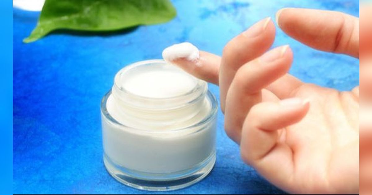 10 Rekomendasi Krim Malam Terbaik untuk Mencerahkan Wajah, Jangan Asal Pilih