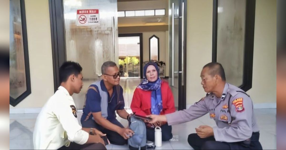 Aiptu Supriyanto, Polisi Kembalikan Uang Rp100 Juta Pemudik Tertinggal di Rest Area Diberi Beasiswa Sekolah Perwira