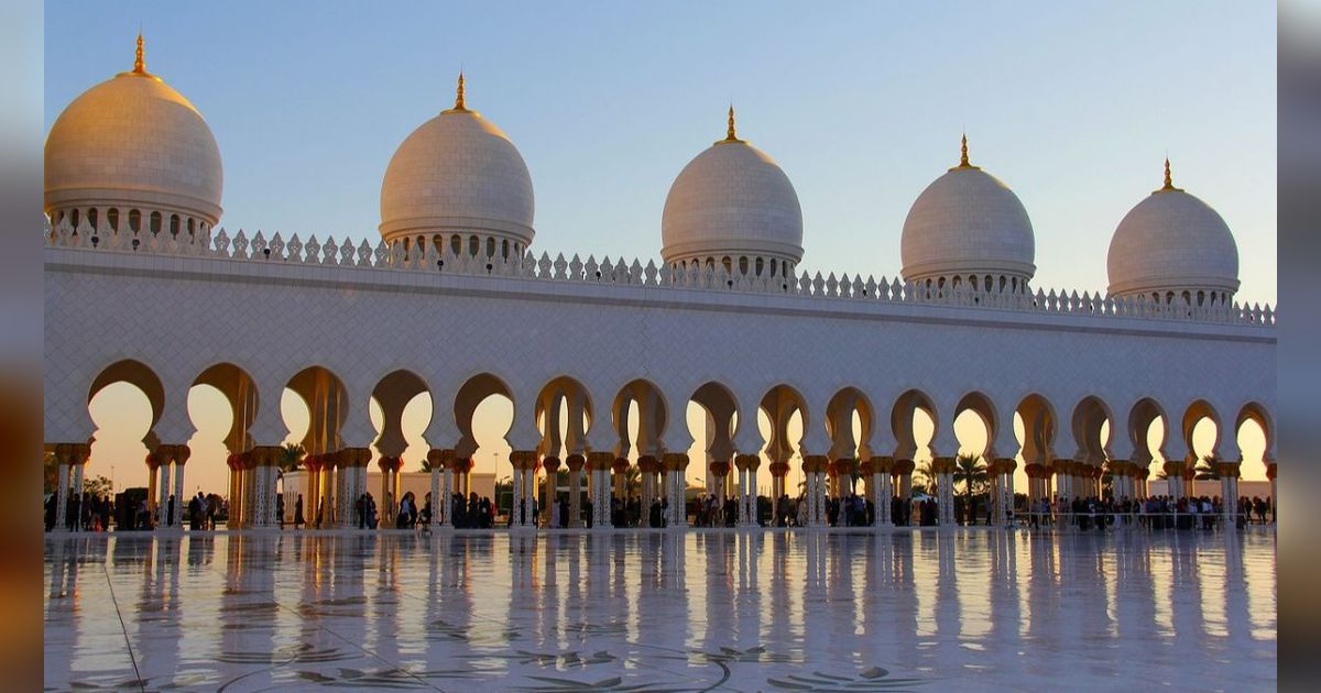 Doa Keluar Masjid dan Artinya, Perlu Diketahui