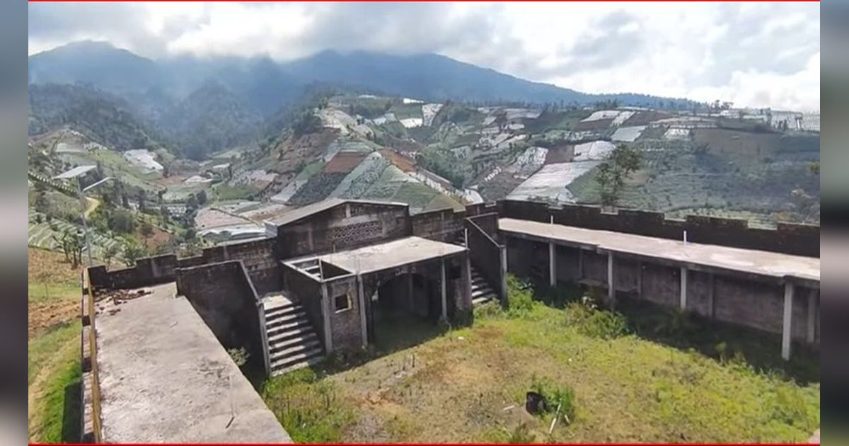 Bangunan Benteng di Temanggung Ini Letaknya Terpencil di Puncak Bukit, Begini Penampakannya