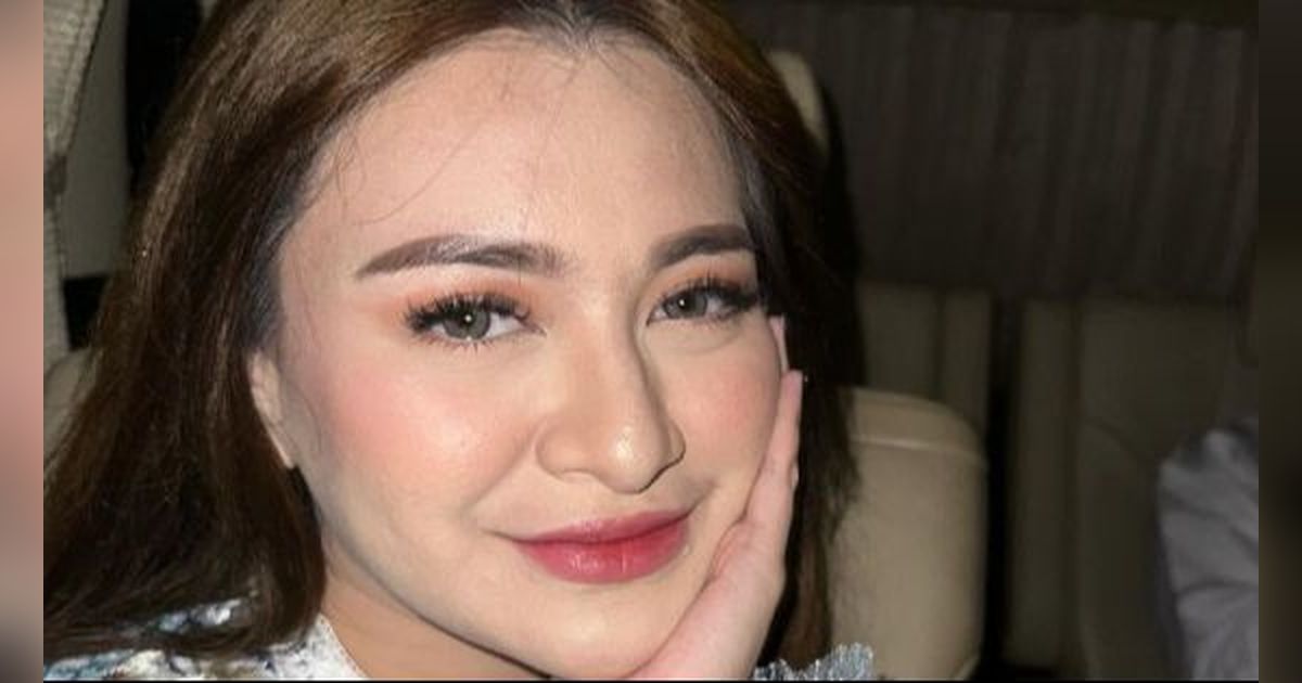 8 Potret Ruang Tidur Nathalie Holscher, Kamar Mandinya Cuma Ditutup Gorden Tanpa Penyekat