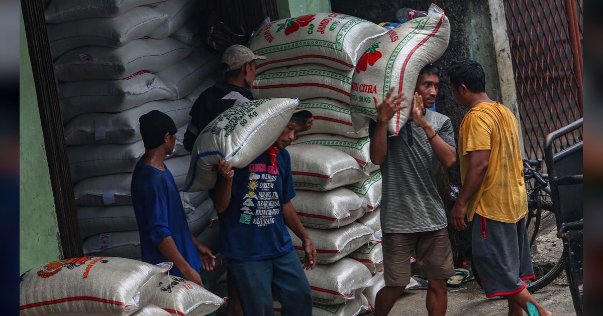 FOTO: Usai Lebaran, Harga Beras di Pasaran Masih Belum Stabil