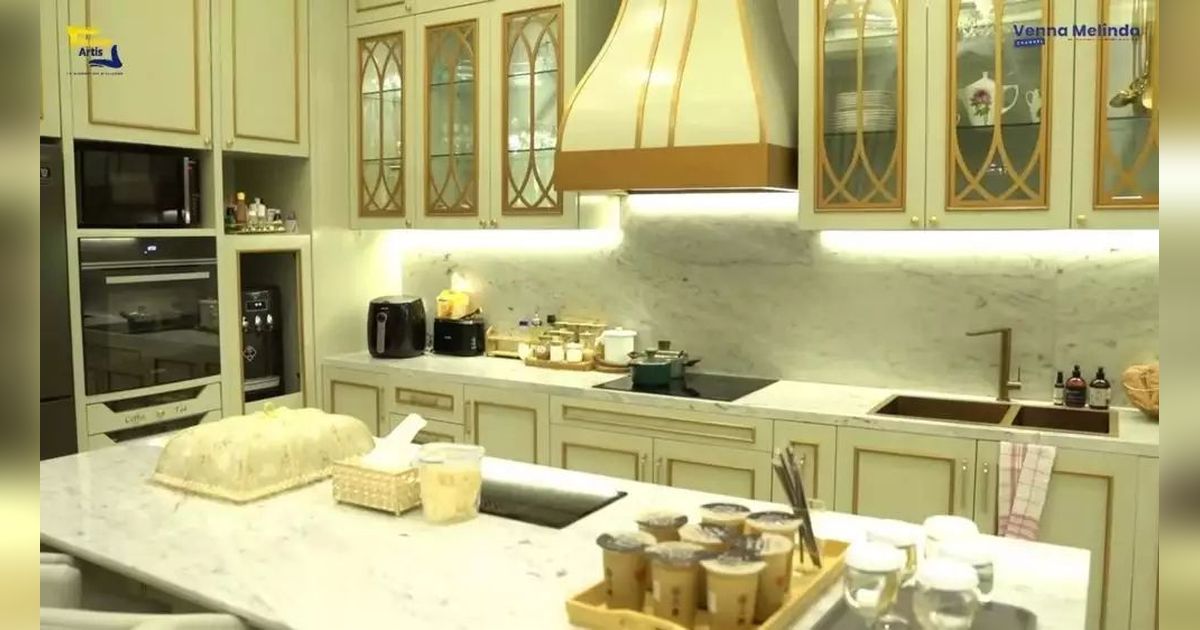 8 Potret Dapur Mewah di Istana Putri Zulkifli Hasan, Calon Istri Verrel Bramasta?