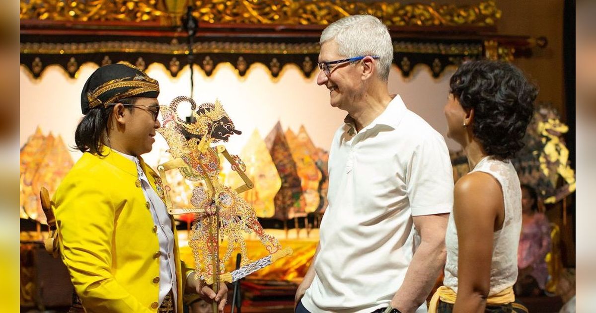 Sosok Nyimas Laula, Perempuan yang Temani CEO Apple Tim Cook ke Museum Wayang