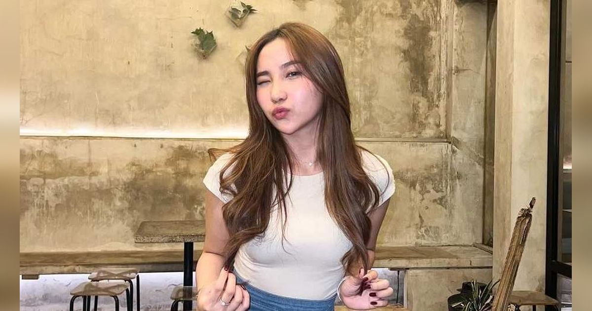 Potret Pacar Ernando Ari, Devani Audri yang Punya Body Goals Idaman, Kerap Mesra Bareng Kiper Timnas