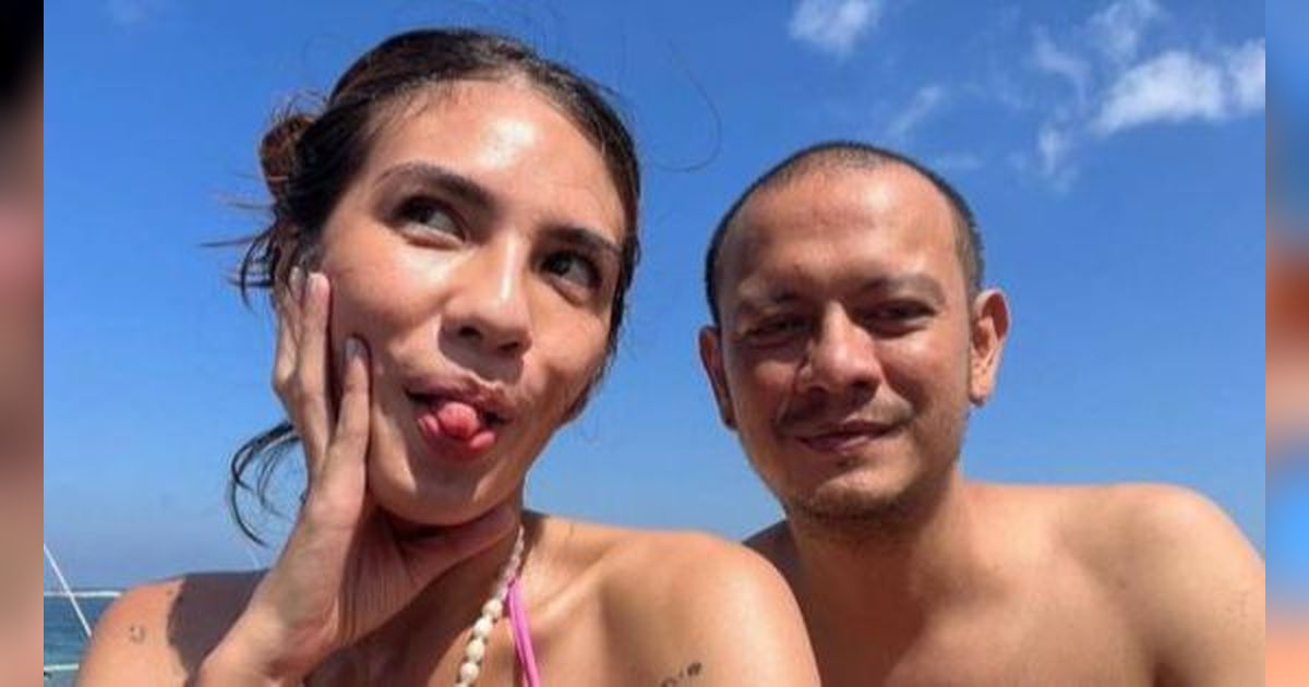 Tetap Awet Mesra, 8 Foto Harmonis Nadila Ernesta dan Eno Netral di Usia Pernikahan yang Ke-11 Tahun