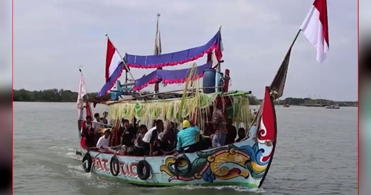 Mengenal Syawalan Morodemak, Tradisi Sedekah Laut Masyarakat Demak saat Lebaran