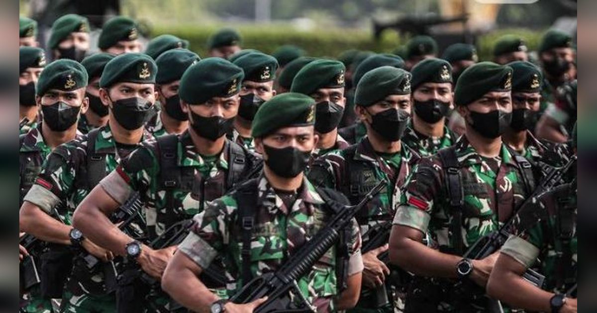 Momen Para Anggota TNI Naik Pangkat & Diberikan Selamat, Satu Sosok Diyakini Intel Jadi Sorotan