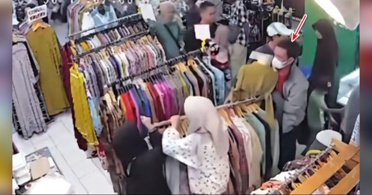 Pria Pakai Modus Jadul Jatuhkan Rak Pakaian Buat Gasak HP Penjaga Toko, Kirim Pesan Suara Isinya Alasan Klasik