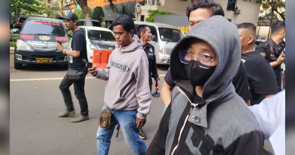 Ditangkap Polisi, Ini Tampang Petugas Damkar yang Cabuli Anak Kandung