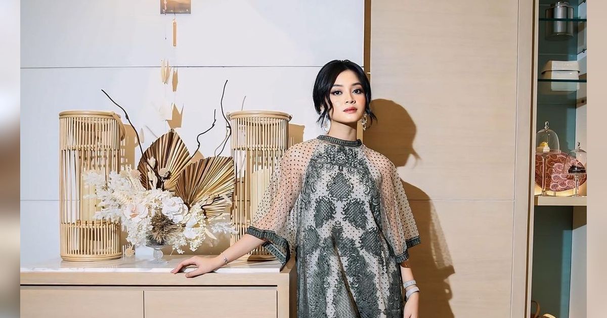 Style Brokat Memikat di Hari Raya, Tengok Gaya Yoriko Angeline