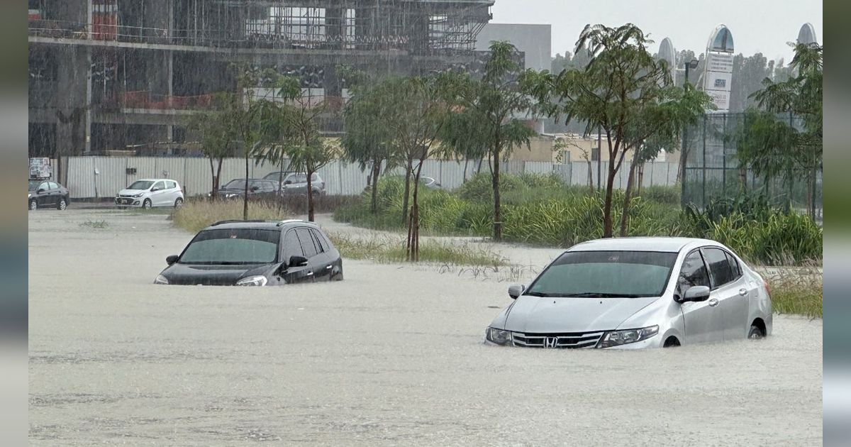 Dubai Kebanjiran, Gajian PNS UEA Dipercepat