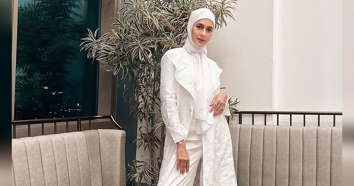 Potret Paula Verhoeven Istri Baim Wong yang Kini Mantap Berhijab, Penampilannya Manglingi Banget