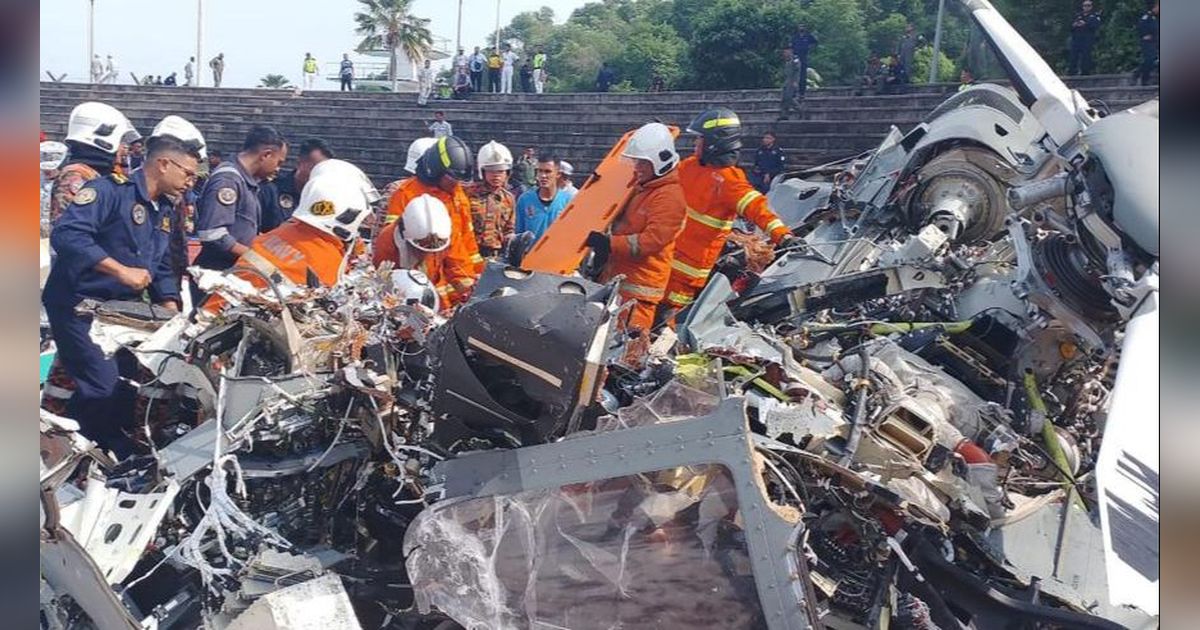 FOTO: Kondisi 2 Helikopter Angkatan Laut Malaysia Hancur Lebur saat Latihan Militer, Tewaskan 10 Orang