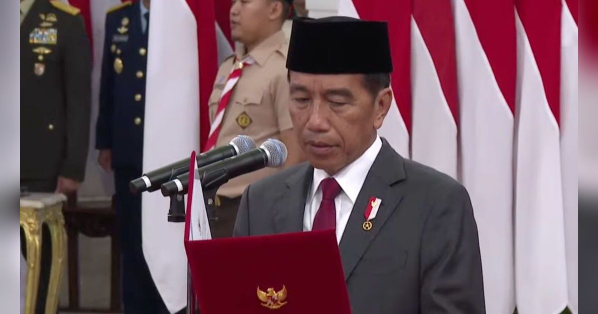 Jokowi Dikabarkan Beri Satyalancana untuk Gibran dan Bobby di Surabaya Besok, Begini Penjelasan Istana